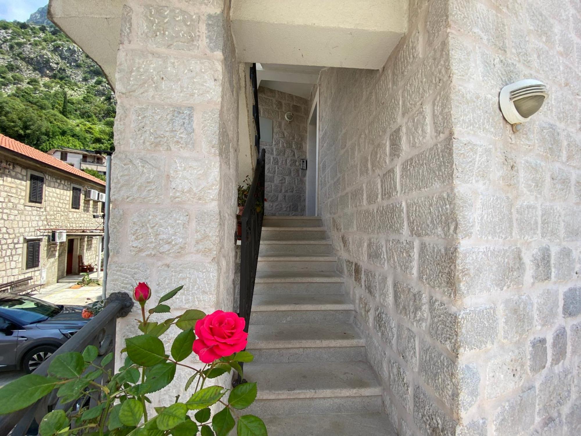 Fiumera Kotor Apartment Exterior foto